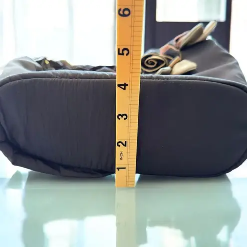 Pashmina Black Fabric Lightweight Handbag with 3D Satin Color Flowers ***Item: