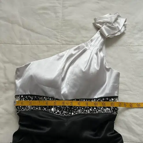 Jump Y2K Black and white one shoulder dress with gem beading