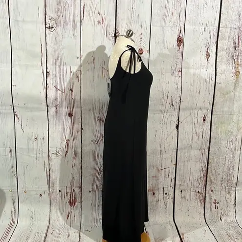 Lulus 𝅺nwt  long black maxi dress size small.