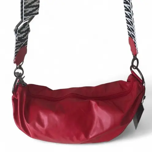Haute Shore Women's Red Premium Collection Ollie Solo Sling Bag
