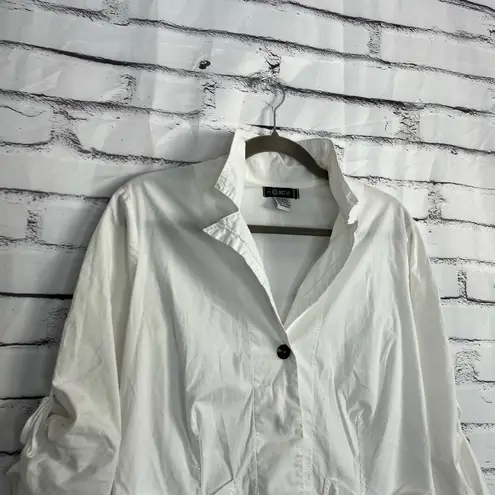 XCVI White Lightweight Button Front Jacket Women’s S Ruched Pockets Cropped