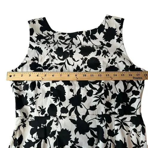 JG Hook Midi Dress Size 10 Black White Floral Button Front Sleeveless Scoop Neck