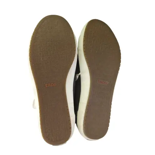 Taos Women's Star Canvas Sneakers Gray Lace Up Comfort Casual Shoes Size 6.5