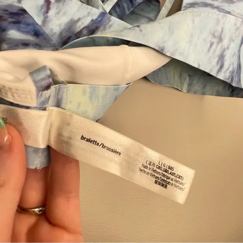 PINK - Victoria's Secret PINK Bonded Triangle Bralette‎ (Large)