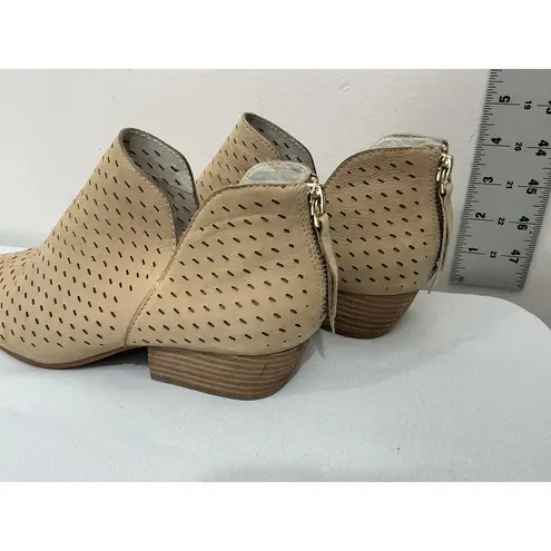 Womans Kenneth Cole Ny Size 7 M Cooper Beige Vented Zip Cut Out Booties Tan