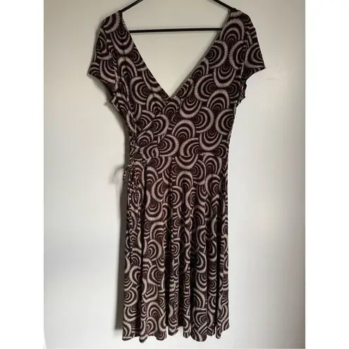 90s Vintage London Times Womens Swirl Print Vneck Flutter Sleeve Tie Dress sz 14 Brown