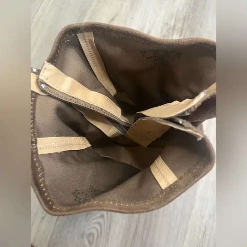 Metaphor Bryna Brown Faux Suede Chunky 3.5 In Heel Boots Women’s Size 6