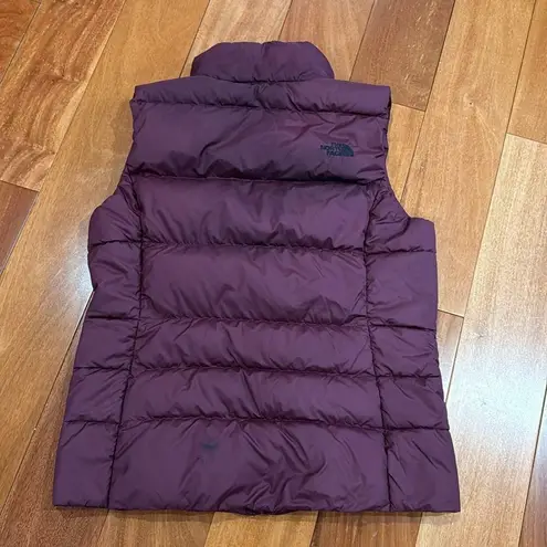 The North Face  550 Down Filled puffer Vest Size M