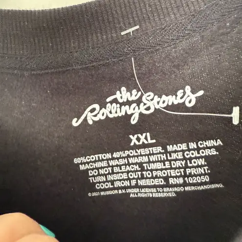 The Rolling Stones Women’s XXL Holiday Santa Sweatshirt Cropped