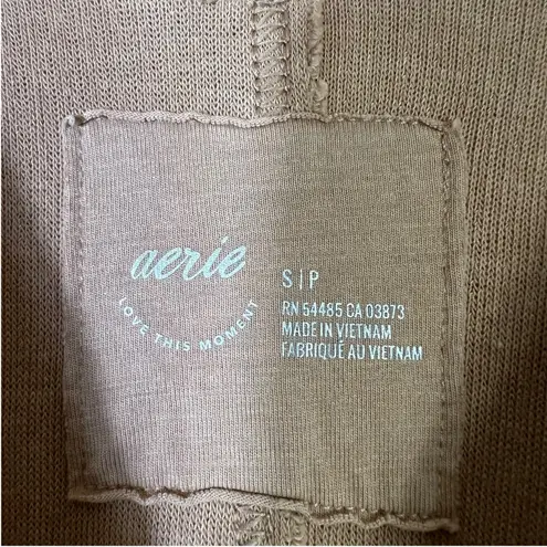 Aerie  Wonder Textured V-Neck Long Sleeve Sweatshirt Womens S Brown Clean Girl