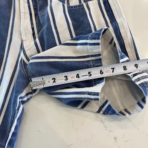 Unionbay Y2K‎ Vintage Union Bay White and Blue Striped Shorts Size Small