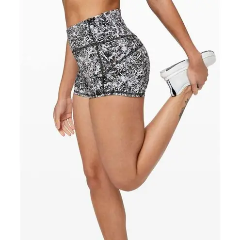 Lululemon [] In Movement Shorts Everlux Paint Splash Black Silver Drop Workout 4 - Image 12
