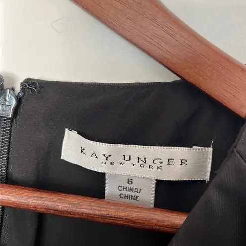 Delfina Statement Sleeve Gown Black Fall Gold Metallic Formal Dress Size 6 NWT