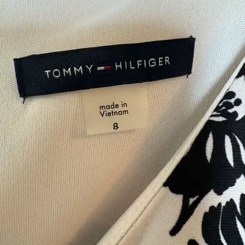 Tommy Hilfiger  Sz 8 Woman's Light Pink/Navy Floral Sleeveless Lined Career Dress