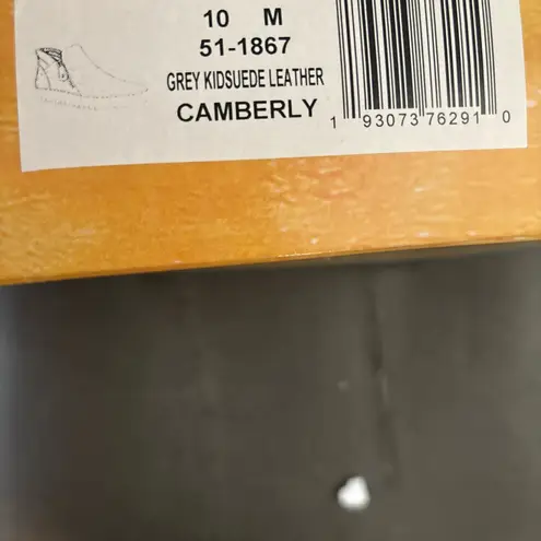 Bella Vita Womens Camberly Ultra Flexible Booties Double Zipper suede Booties