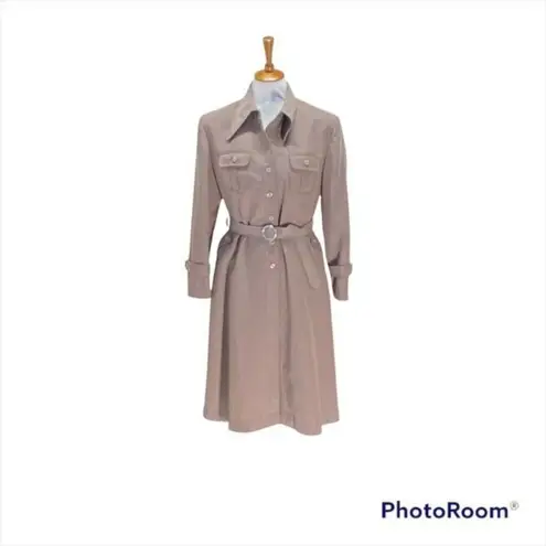 Xin Xin Trench Coat Beige Size M Vintage 70s Minimalist Neutral Stealth Wealth Tan Size M