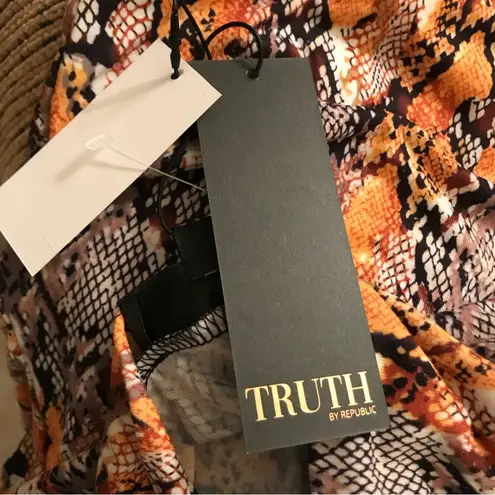 Truth by Republic Snake Print Blouse. Pullover style Orange thumbnail 4