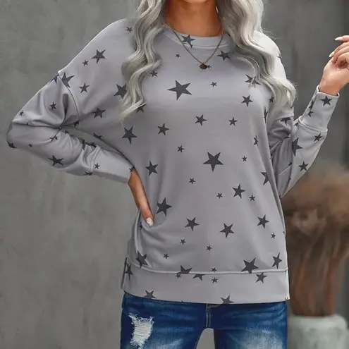 STAR PRINT GRAY ROUND NECK LONG SLEEVE Size undefined