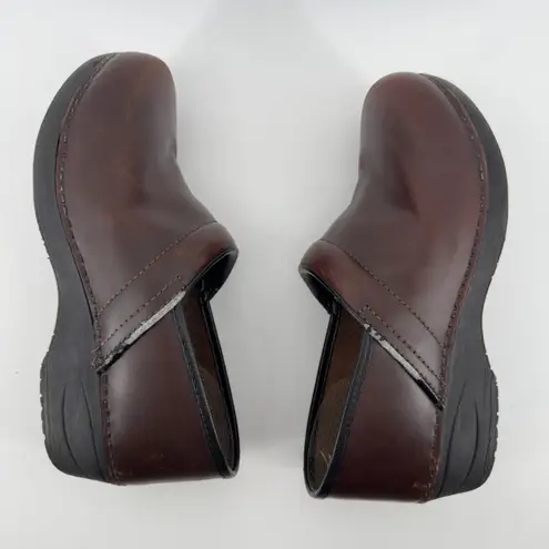 Dansko XP 2.0 Waterproof Pull Up Clog Brown Leather EU 41/US 10.5-11 Slip On
