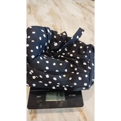 NWT California Black/white polka dot twist front molded cup bikini top size 2 Black