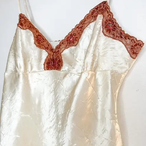 No Boundaries Y2K Lace Trim Cami Beaded - Image 2