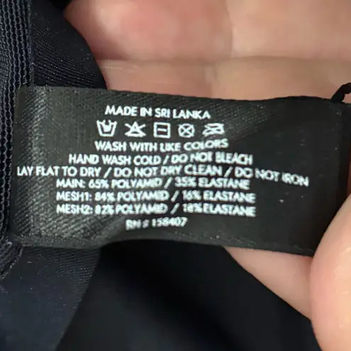 🆕 PINSY Scoop Tank Hourglass Shapewear Thong
Bodysuit Black S🆕