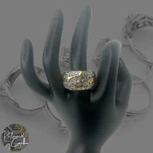 Silver and Gold Abstract Strokes Ring