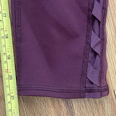 ALO YOGA Chevron Mesh Capri Leggings Small Maroon Workout Active Running Gym Red