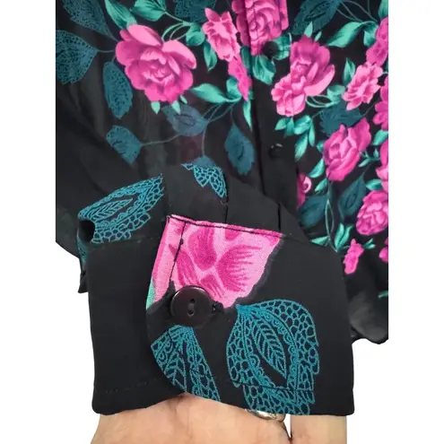 Karen Kane Floral Button Up Shirt Black/Pink Leafy Print L