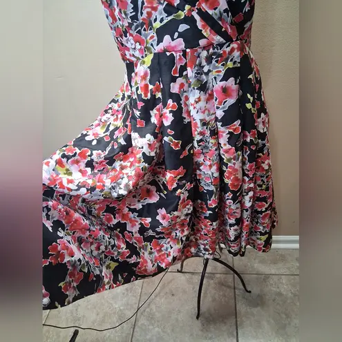 Jessica Howard NWOT SZ-14 Floral Sleeveless Dress