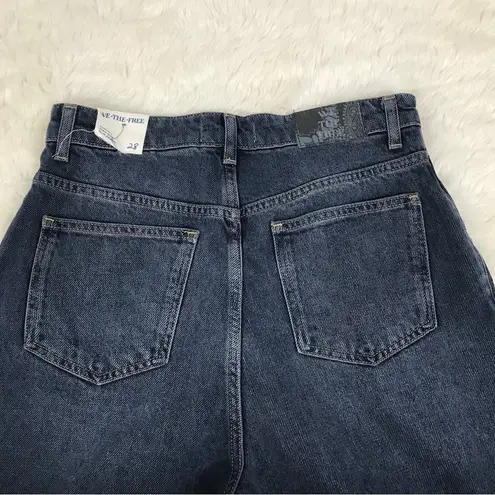 Free People WE THE FREE Augusta High Rise Slim Barrel Jeans Size 28 Distressed Dark Wash New