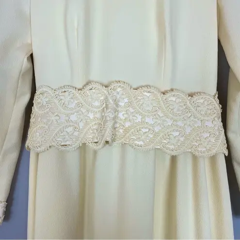 Vintage 1970s Wedding Dress Lace Belt Long Veil Handmade Cream Pale Yellow Retro