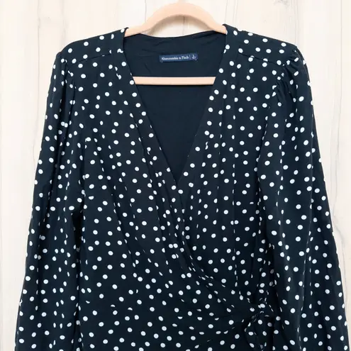 Abercrombie & Fitch  Womens Romper Size L Black Polka Dot Wrap Retro Classic Chic thumbnail 2