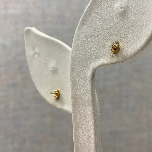 14K Gold Round Black Onyx Stud Earrings Classic Everyday Minimalist Modern