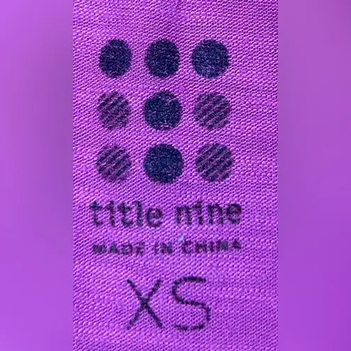 Title Nine Size XS Pink Long Sleeve Pullover Shirt