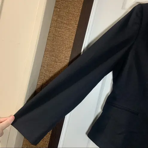 Tahari ASL Black Pin Stripe Blazer & Skirt Set size 10