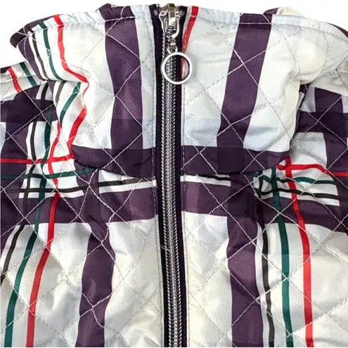 NWT CJ Banks Lightweight Quilted Zip
Front Vest Size 1X