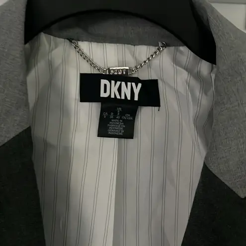 Donna Karan DKNY Two Tone Single Button Blazer in Gray, NWT, Size 8 $159