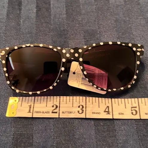 NWT Kyra eyewear blue with white polka dot sunglasses sunnies Blue