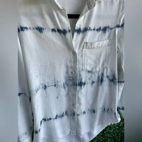 Bella Dahl $188 Tie Dye Tencel Button Up Top With Raw Hem