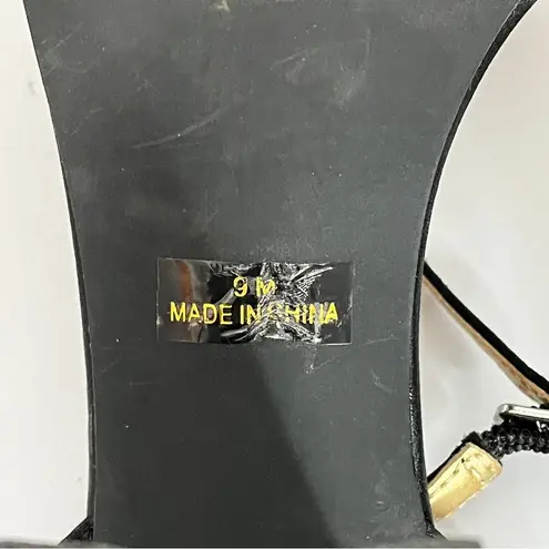 Badgley Mischka Mark & James Chunky Heel Sandals