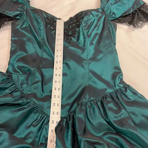 Alfred Angelo 80’s Teal Black Lace Flounced Elegant Formal Dress