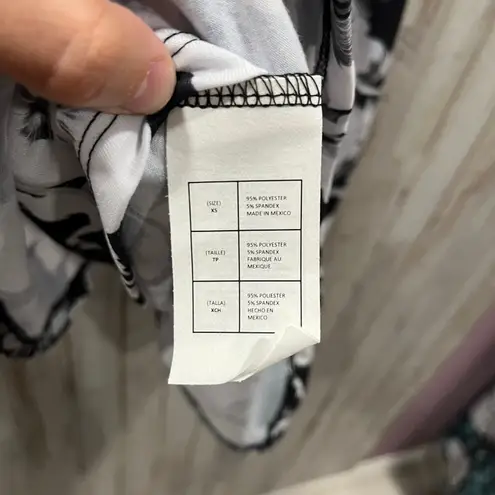 New Disney Parks Disney Boutique Black And White Floral Tinkerbell Skirt XS