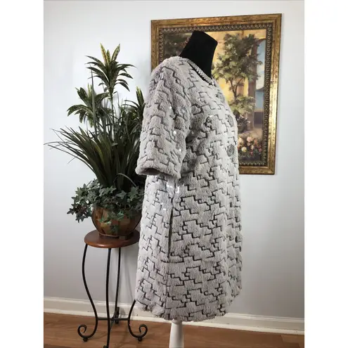 Cousin Earl XS Women Coat Jacket Two Button Front Faux Fur Short sleeve Gray