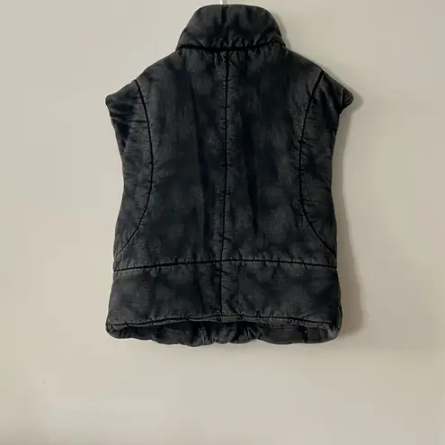 Free People NWOT    Roll With Us Puffer Vest