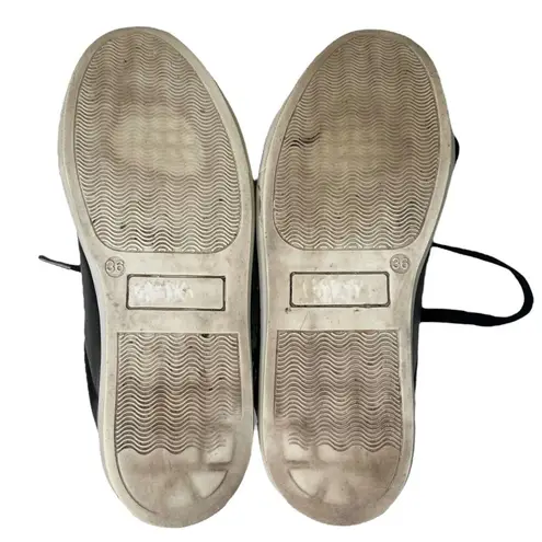 Zadig & Voltaire Zv1747 Skull Sneakers Women’s Size 6 Black Leather Studded Shoe