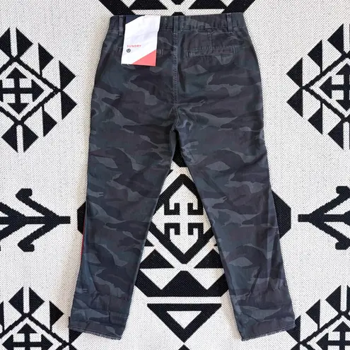 Sundry x Anthropologie Side Trim Camo Le Soleil Pants in Charcoal Size 27 - Image 11