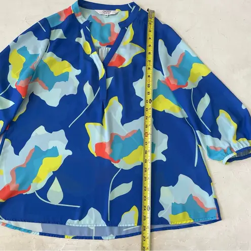 CROSBY by Mollie Burch Floral Print Blue V Neck Blouse Size M