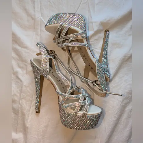 Marc Defang Leah AB Crystal Studded Prom Heels Women's 7 White