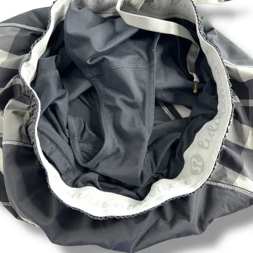 Lululemon  Athletica Grey Hotty Hot High-Rise Lined Short Size 6